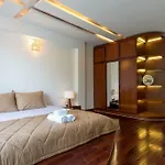 The Wooden Apartments - In The Heart Of Ben Thanh